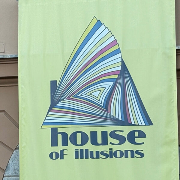 Museo delle Illusioni di Lubiana: sospesi tra realtà e inspiegabile