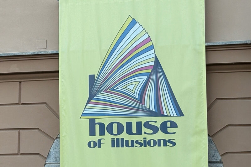 Museo delle Illusioni di Lubiana: sospesi tra realtà e inspiegabile