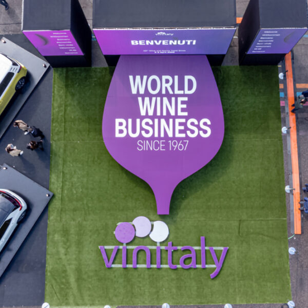 Vinitaly 2025: un viaggio tra i sapori del mondo