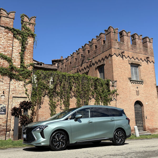 Da Milano al mare: itinerario tra storia, vigne e velocità