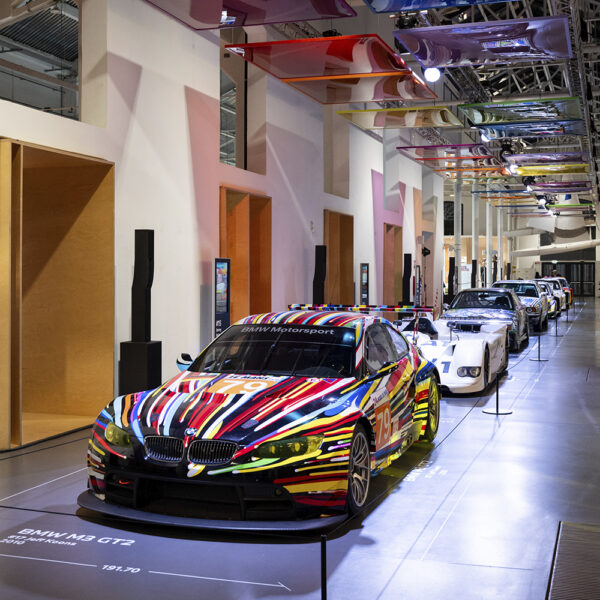 BMW porta le sue Art Car icone a Milano