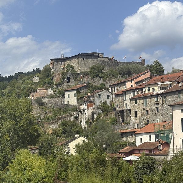 Pontremoli e il Passo della Cisa, viaggio in Lunigiana