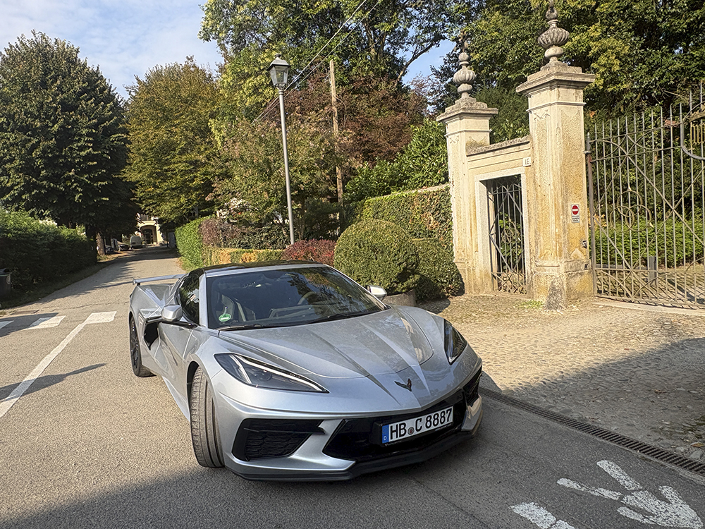 Oreno in Corvette Stingray